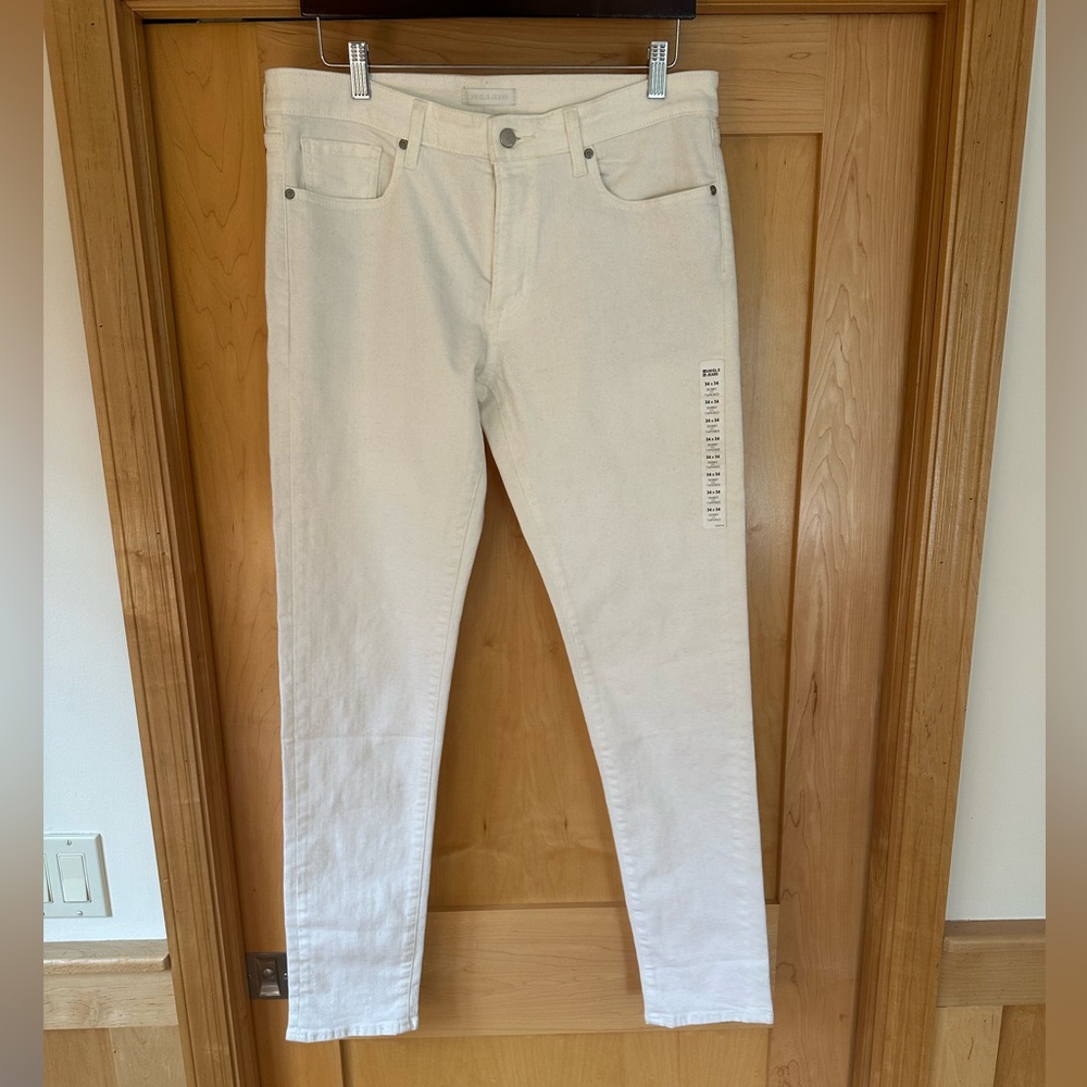 Uniqlo Men’s Ultra Stetch White Skinny Jeans